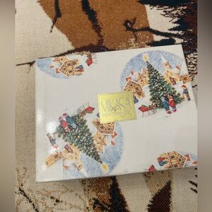 VTG Christmas China Mikasa LTD Edition Set of 4 Mugs and Creamer and Sugar bowl